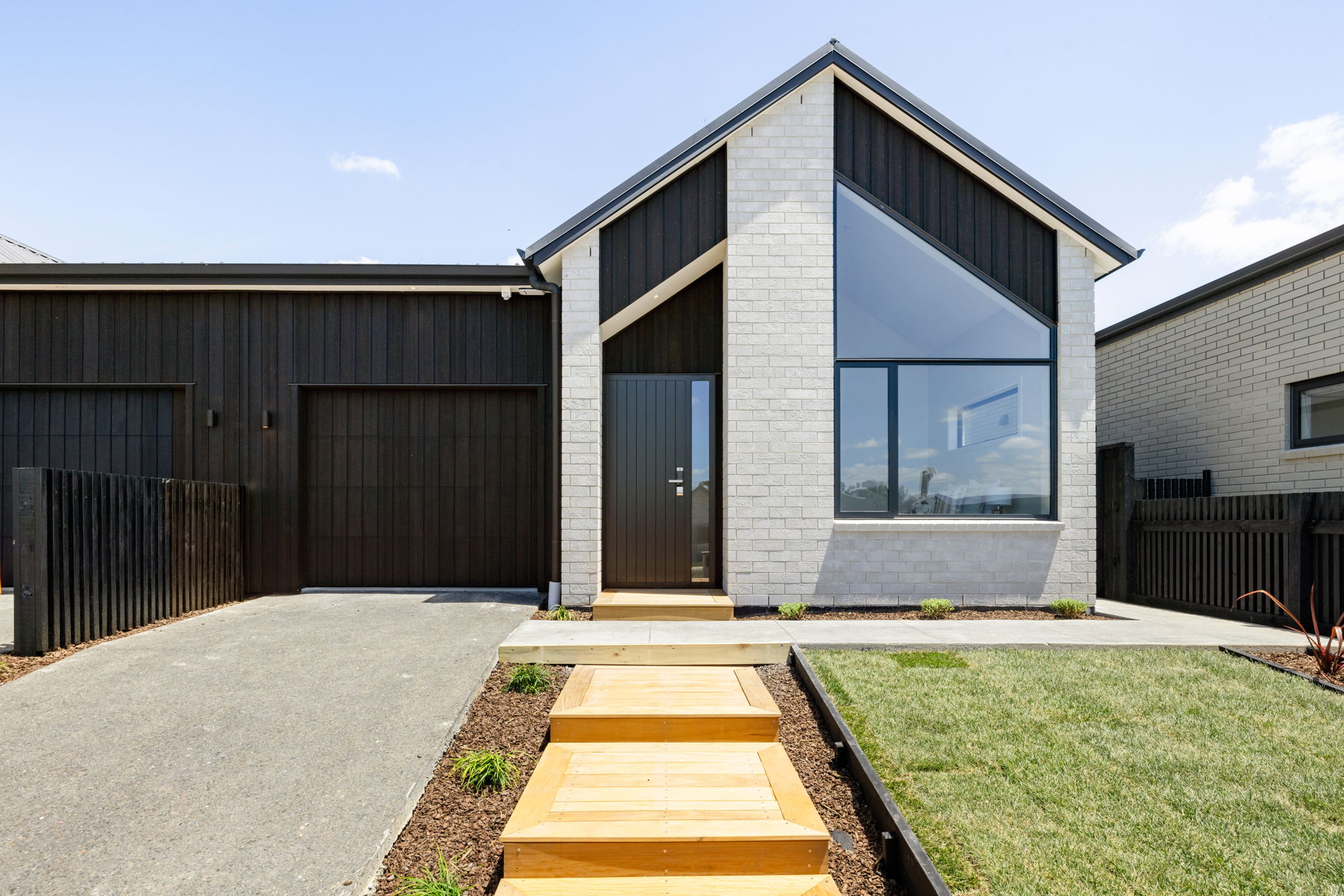 Lumino Terrace 4
